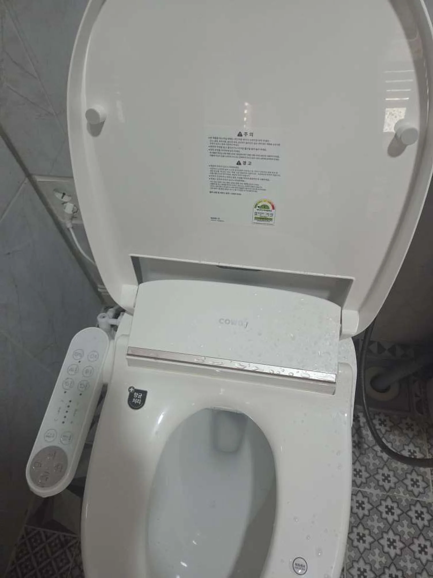 코웨이 비데 설치 현장